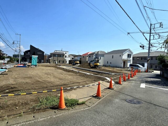 【建築条件付売地】長後87期、全８宅地（販売６宅地）。閑静な住宅地・敷地広々39坪超え・日当り良好・小田急江ノ島線急行停車駅「長後」駅まで徒歩10分、相鉄いずみ野線・横浜市営地下鉄ブルーラインにもアクセス!! 