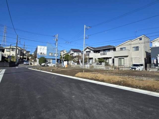 【建築条件付売地】全８宅地（販売５宅地）造成完了しました。閑静な住宅地・敷地広々39坪超・日当り良好・小田急江ノ島線急行停車駅「長後」駅まで徒歩10分、相鉄いずみ野線・横浜市営地下鉄ブルーラインにもアクセス!!        