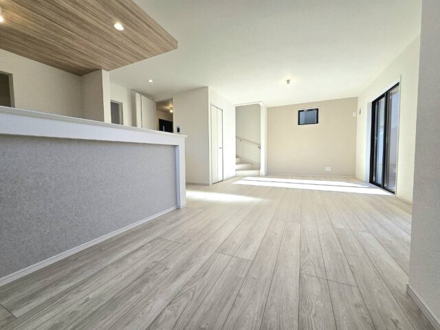 【新築戸建  藤沢市天神町】「六会日大前」駅より徒歩13分、閑静な住宅地・日当り良好・駐車スペース2台・1号棟2階バルコニーから富士山もご覧になれます!!    ～ いつでもご見学頂けます（事前予約制）～