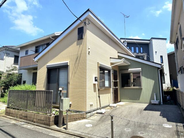 【中古平屋建て】南道路に接道、平坦地で日当り良好、区画整理地内、駐車スペース1台。ディンクス・シングルの方にお勧めです!!                     ～ご見学頂けます（事前予約制）～